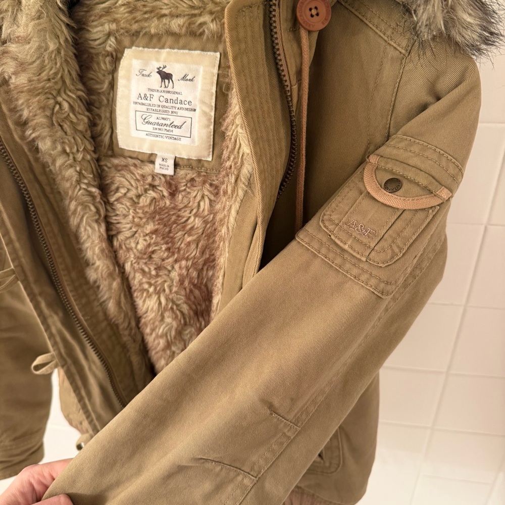 Vintage Y2K Abercrombie & Fitch 2000s Faux Fur Lined + Hooded Jacket - Picture 6 of 8